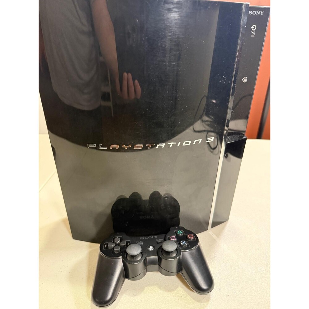 Sony PS3 PlayStation 3 CECHE01 80GB Backwards Compatible Console w/ Controller
